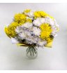 Букет бело-желтых хризантем