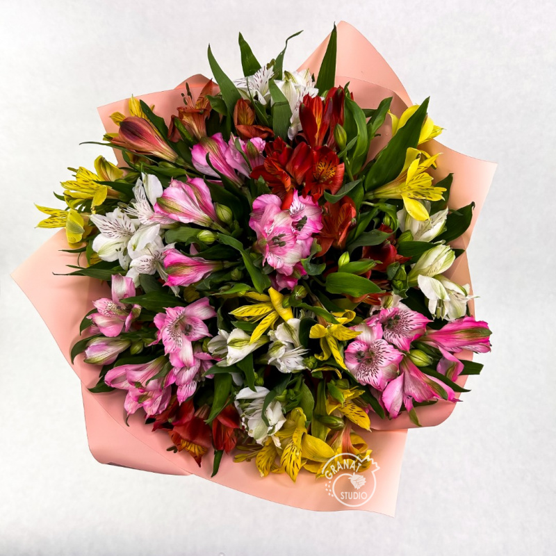 Букет из альстромерий микс 1