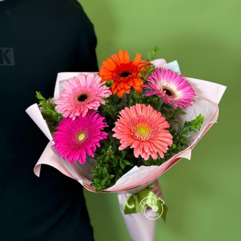 Букет из 5 гербер 1