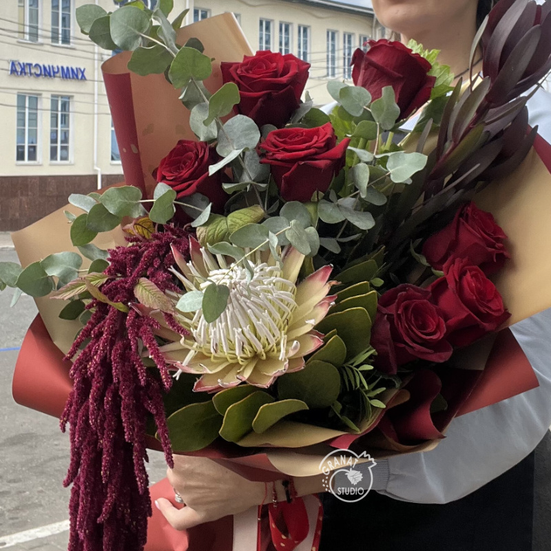 Королевский букет бордо
